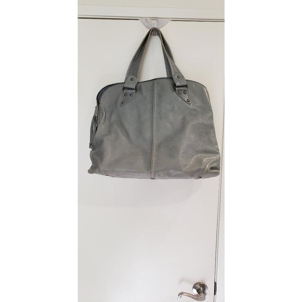WOMENS KALE TOTE / SAGE GREEN WITH FUCHSIA SUEDE INTERTIOR